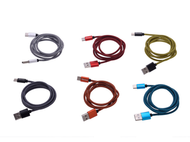 Tekmee Ladekabel USB auf USB-C, Nylon, 1m, farbig sort.