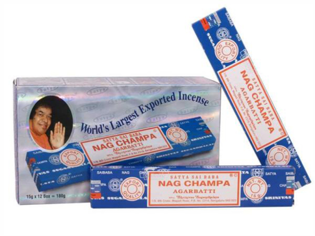 Originale Indische Räucherstäbchen "Nag Champa" 15g, 12er Display