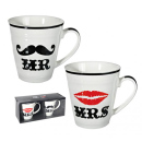 Porzellan-Becher, Mr & Mrs, ca. 10 x 9 cm